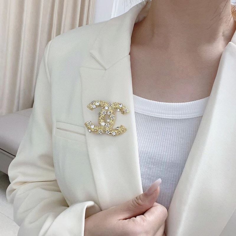 Ch*el brooches